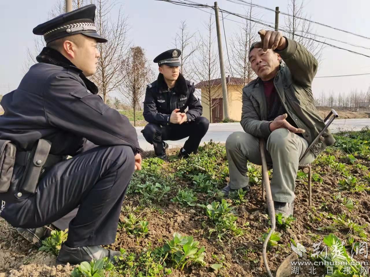 深入了解轄區(qū)治安狀況，查找風(fēng)險(xiǎn)隱患，排查化解矛盾糾紛.jpg.jpg