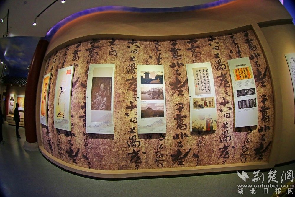 6-李白紀(jì)念館里的書(shū)畫(huà).jpg.jpg