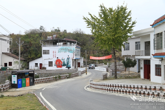 8、中國傳統(tǒng)村落大堝村_副本.jpg